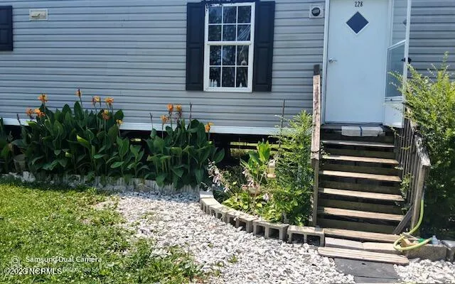 $215,000 | 228 Hopkins Seafood Road, Belhaven, NC 27810