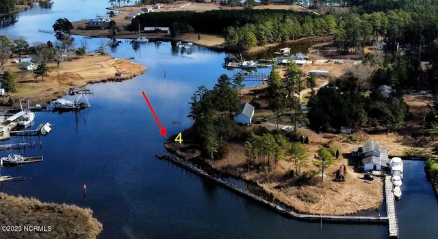 $215,000 | 228 Hopkins Seafood Road, Belhaven, NC 27810