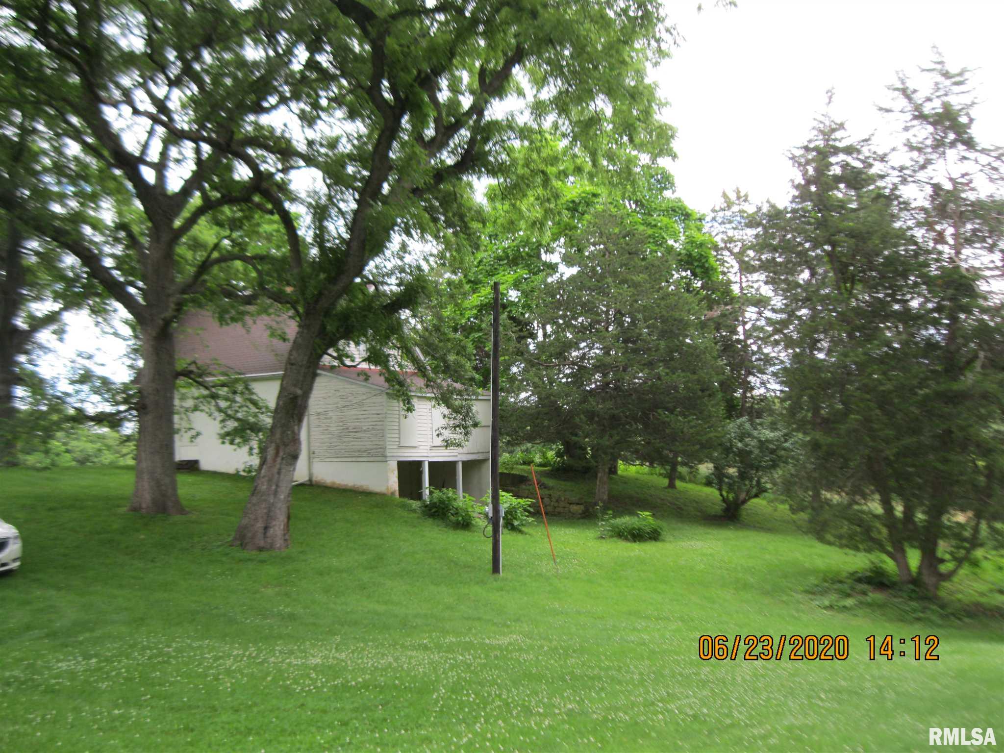3223 Harts Mill Road Clinton, IA 52732 - Photo 9 of 18 Gallery Image 9