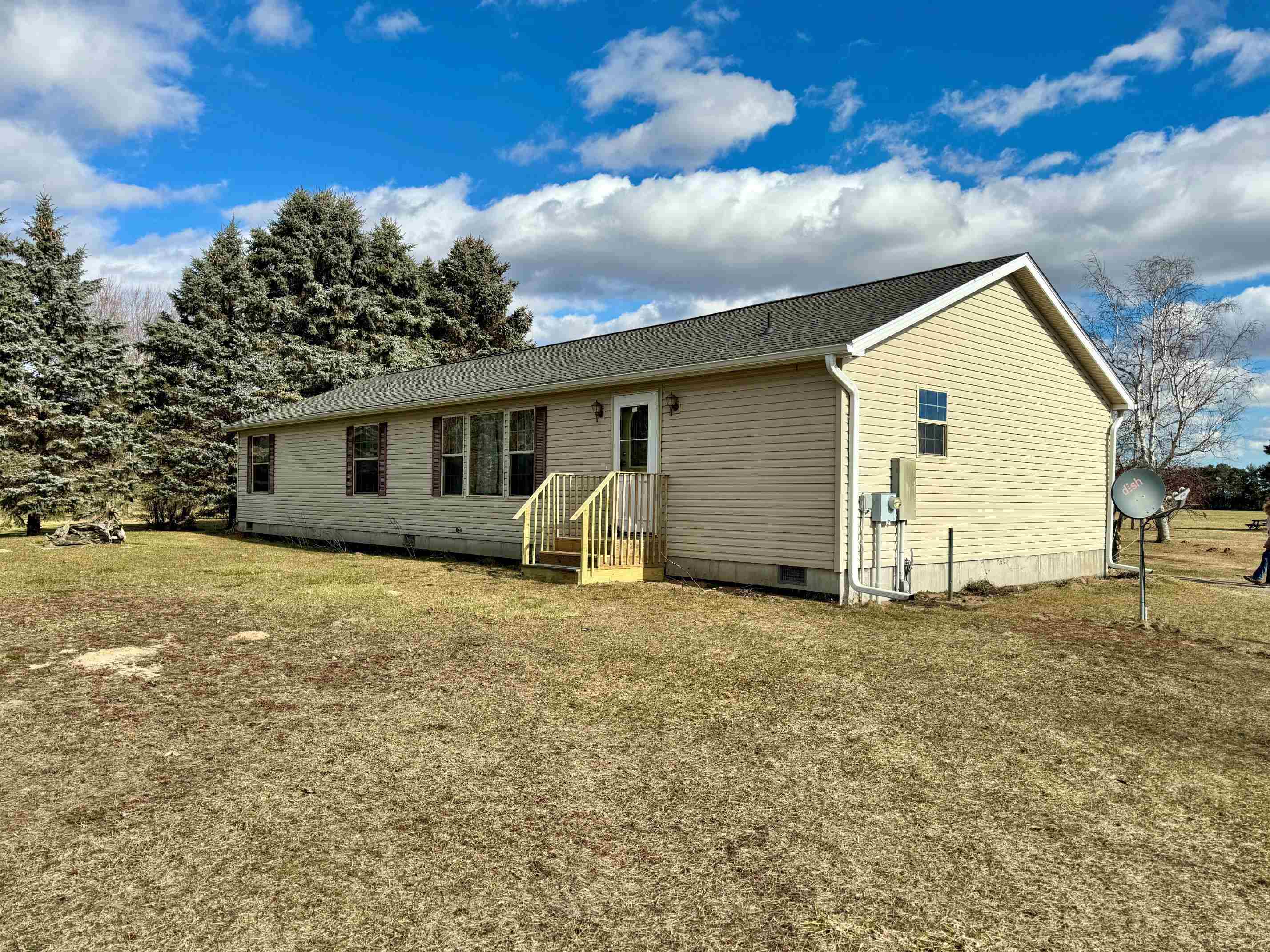 3780 North Garfield Road Pinconning, MI 48650 - Photo 4 of 43