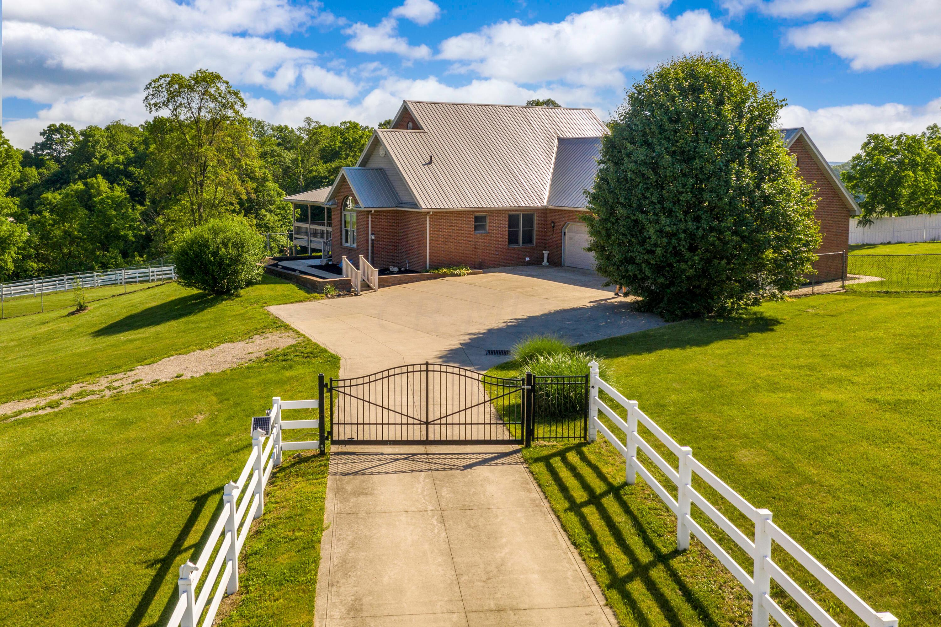 2495 Seminary Road Southeast Heath, OH 43056 - Photo 4 of 30 Gallery Image 4