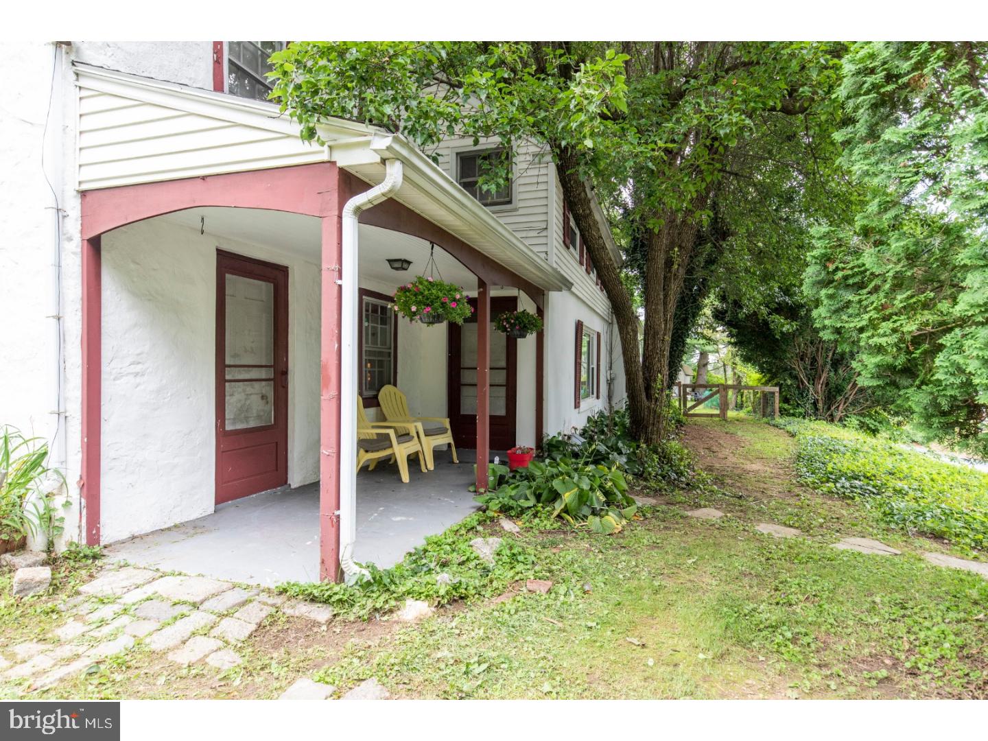 2145 Strasburg Road East Fallowfield, PA 19320 - Photo 3 of 25 Gallery Image 3