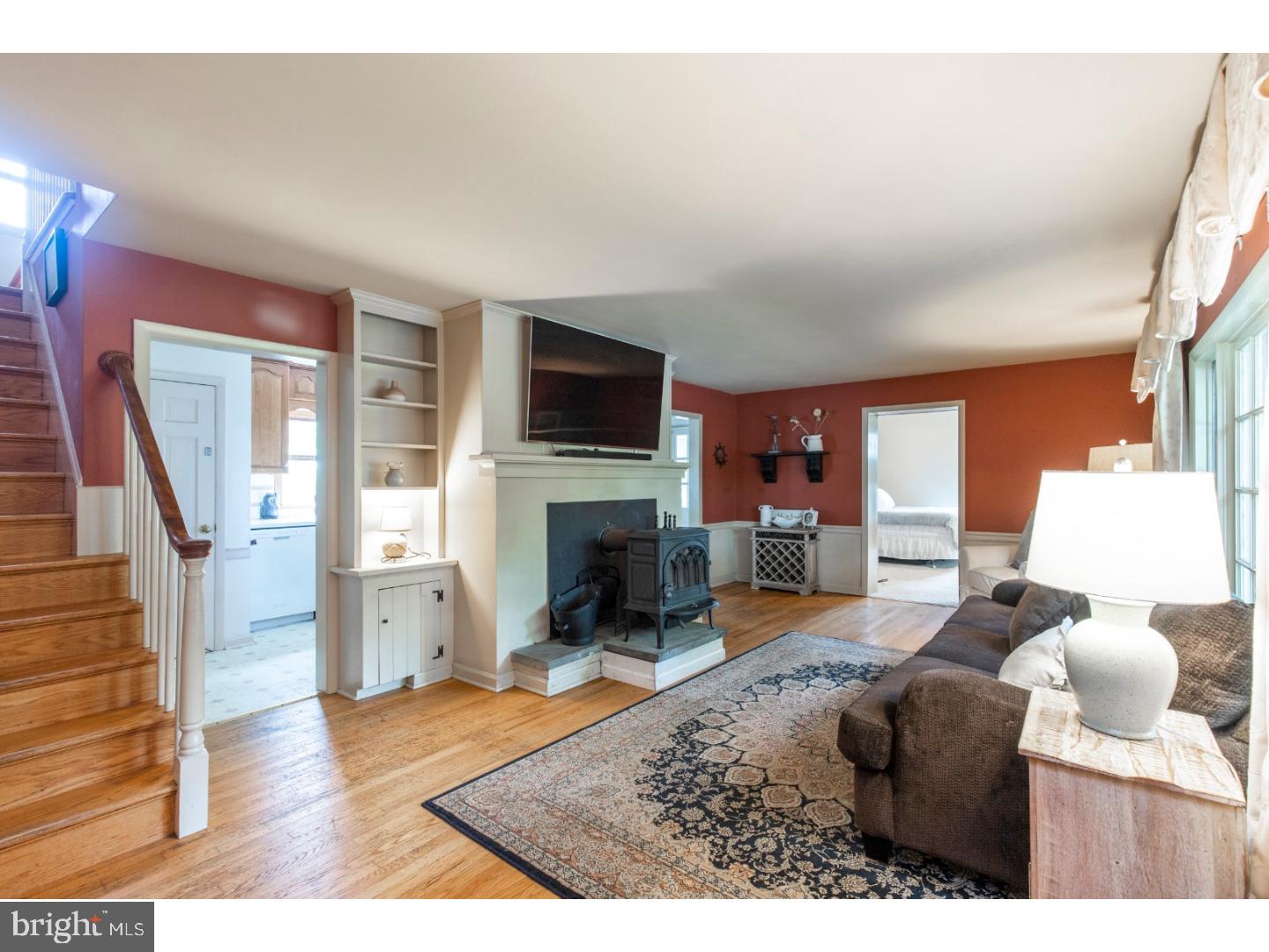 2145 Strasburg Road East Fallowfield, PA 19320 - Photo 4 of 25 Gallery Image 4