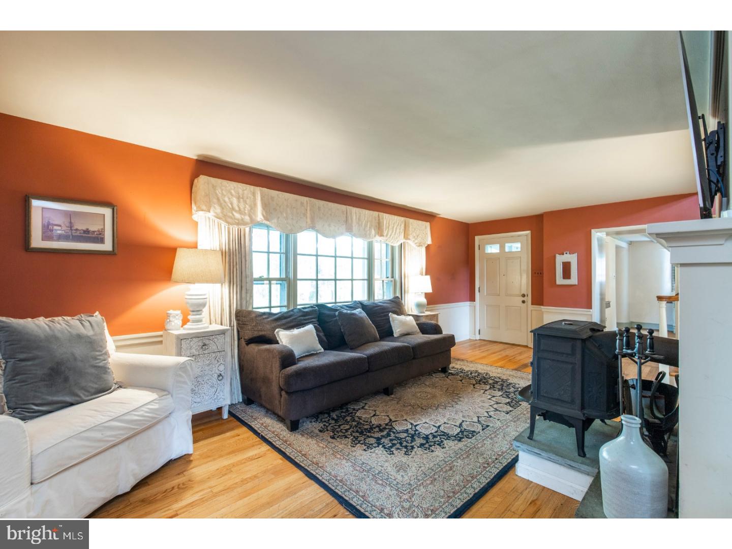 2145 Strasburg Road East Fallowfield, PA 19320 - Photo 5 of 25 Gallery Image 5