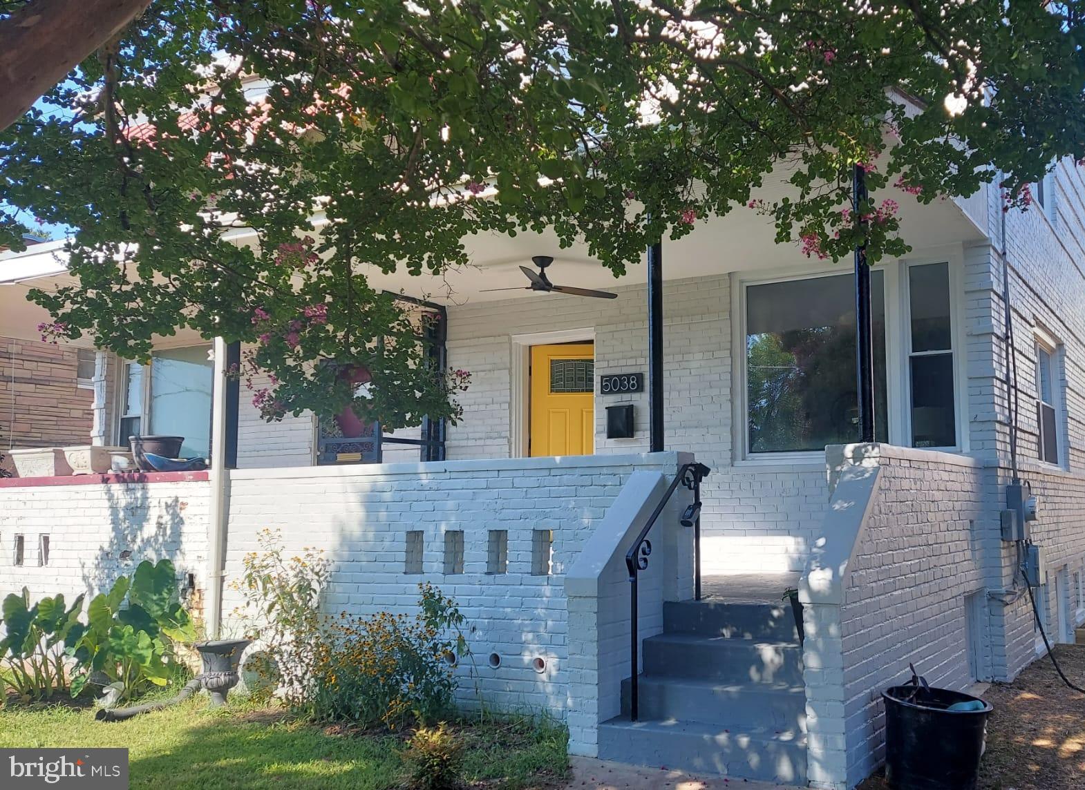 5038 Sargent Rd Northeast  