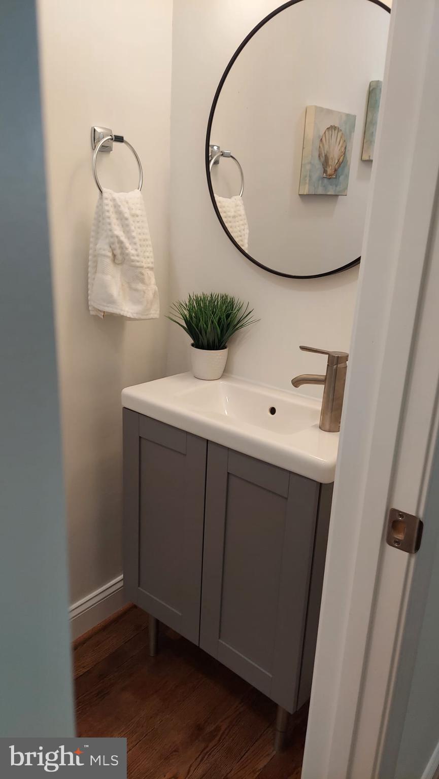 5038 Sargent Road Northeast Washington, DC 20017 - Photo 12 of 43 Main floor powder room
