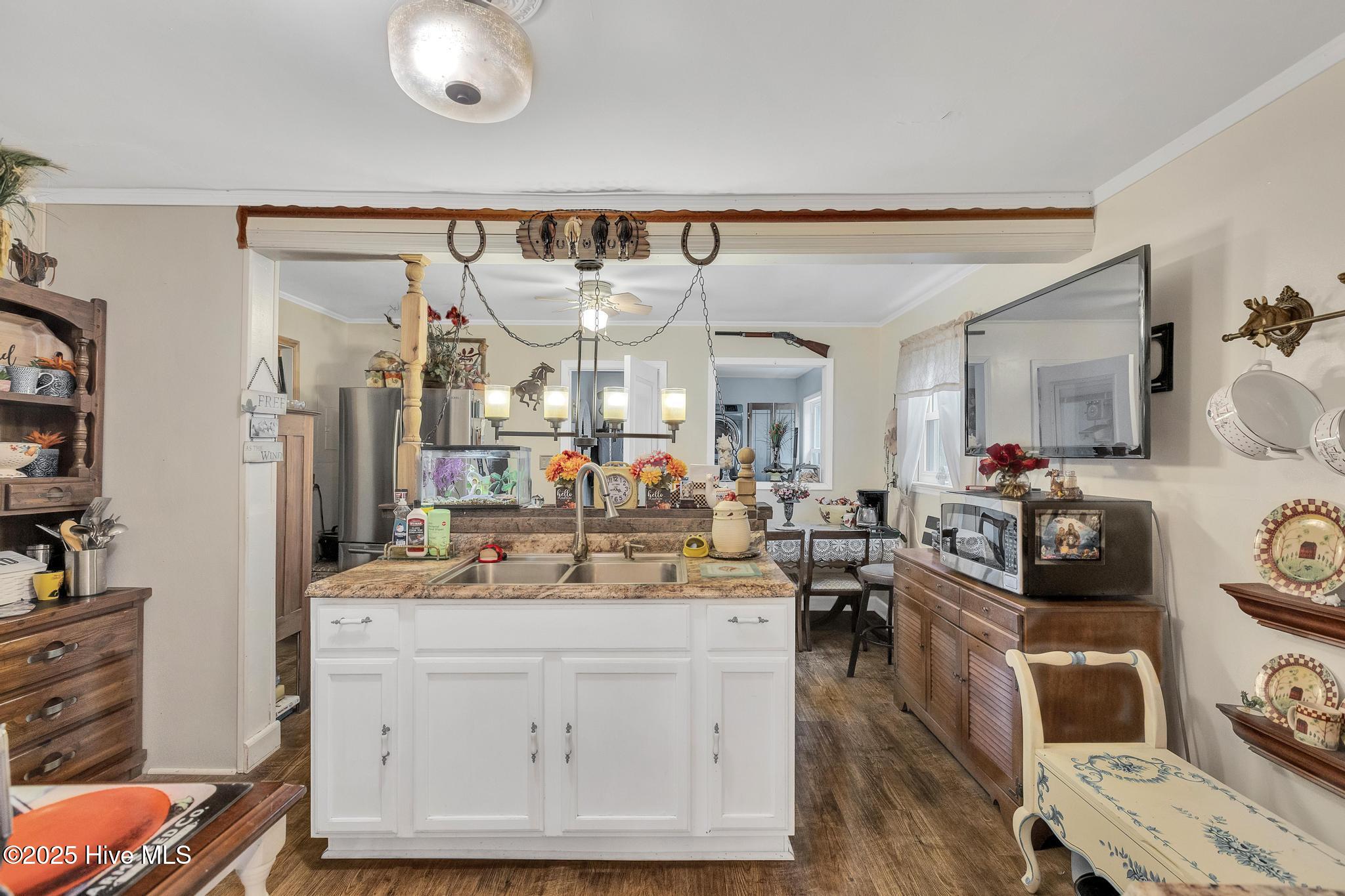 2601 Mayberry Loop Road Morehead City, NC 28557 - Photo 12 of 39 IMG_0819