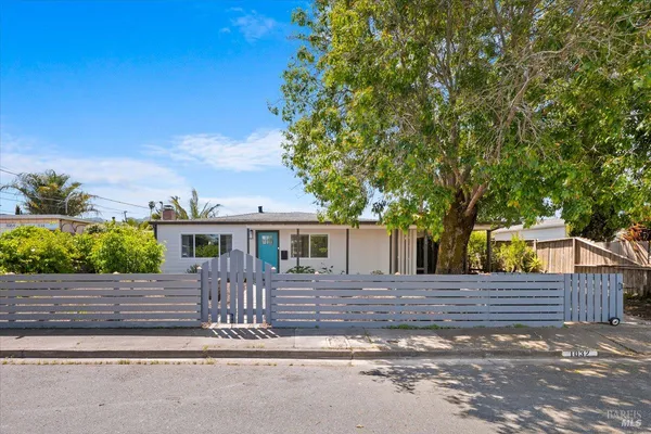 $600,000 | 1032 Santa Ana Drive, Santa Rosa, CA 95404