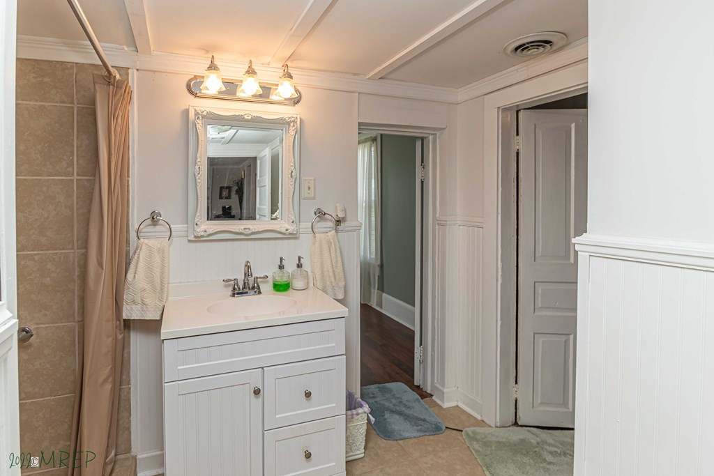 102 S Street Fremont, NC 27830 - Photo 18 of 34