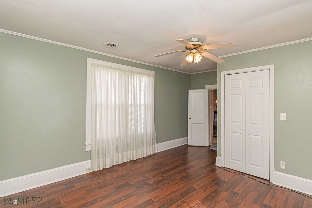 102 S Street Fremont, NC 27830 - Photo 23 of 34