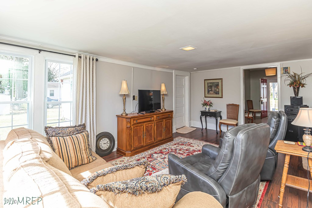 102 S Street Fremont, NC 27830 - Photo 26 of 34