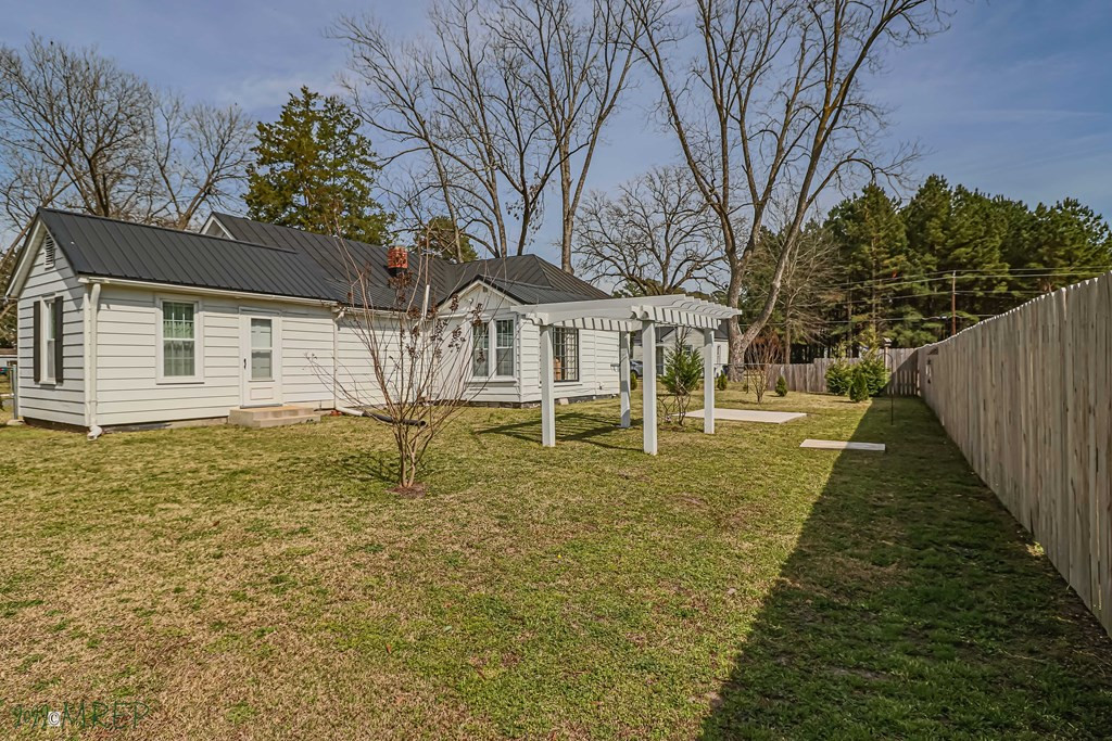 102 S Street Fremont, NC 27830 - Photo 29 of 34
