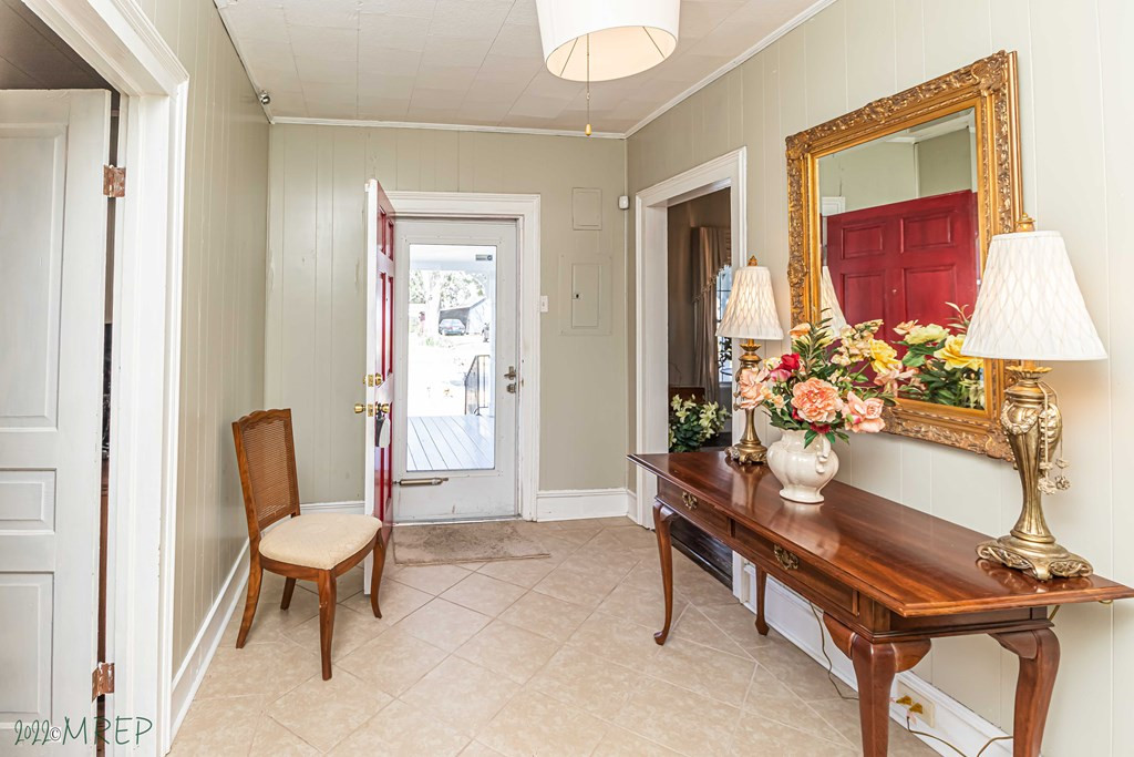 102 S Street Fremont, NC 27830 - Photo 3 of 34