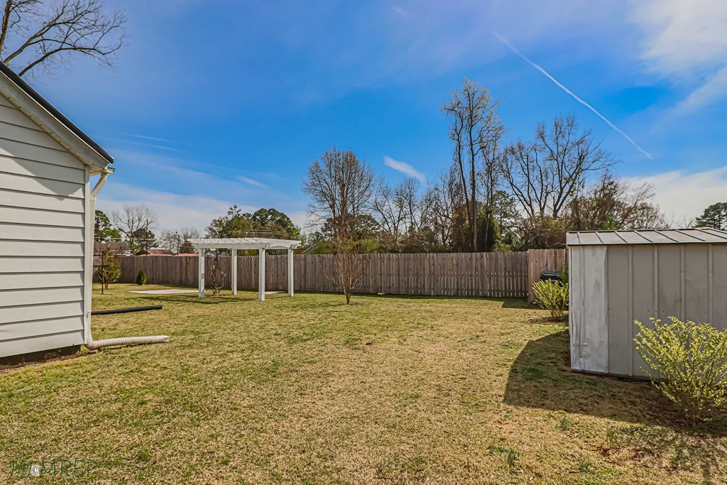 102 S Street Fremont, NC 27830 - Photo 31 of 34