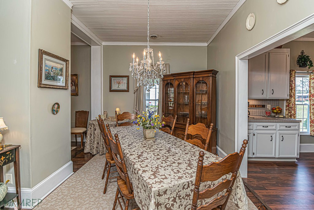 102 S Street Fremont, NC 27830 - Photo 8 of 34