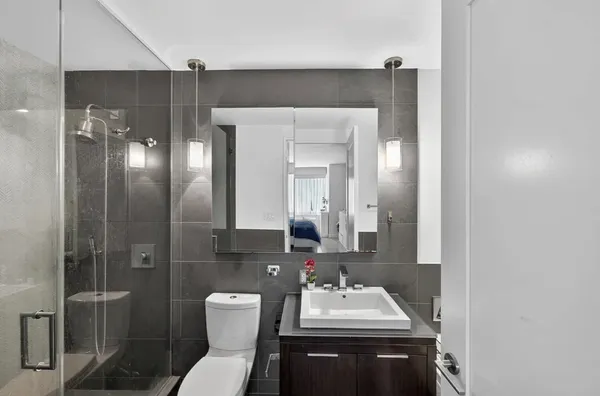 $1,990,000 | 34 North 7th Street, Unit 5H | Williamsburg