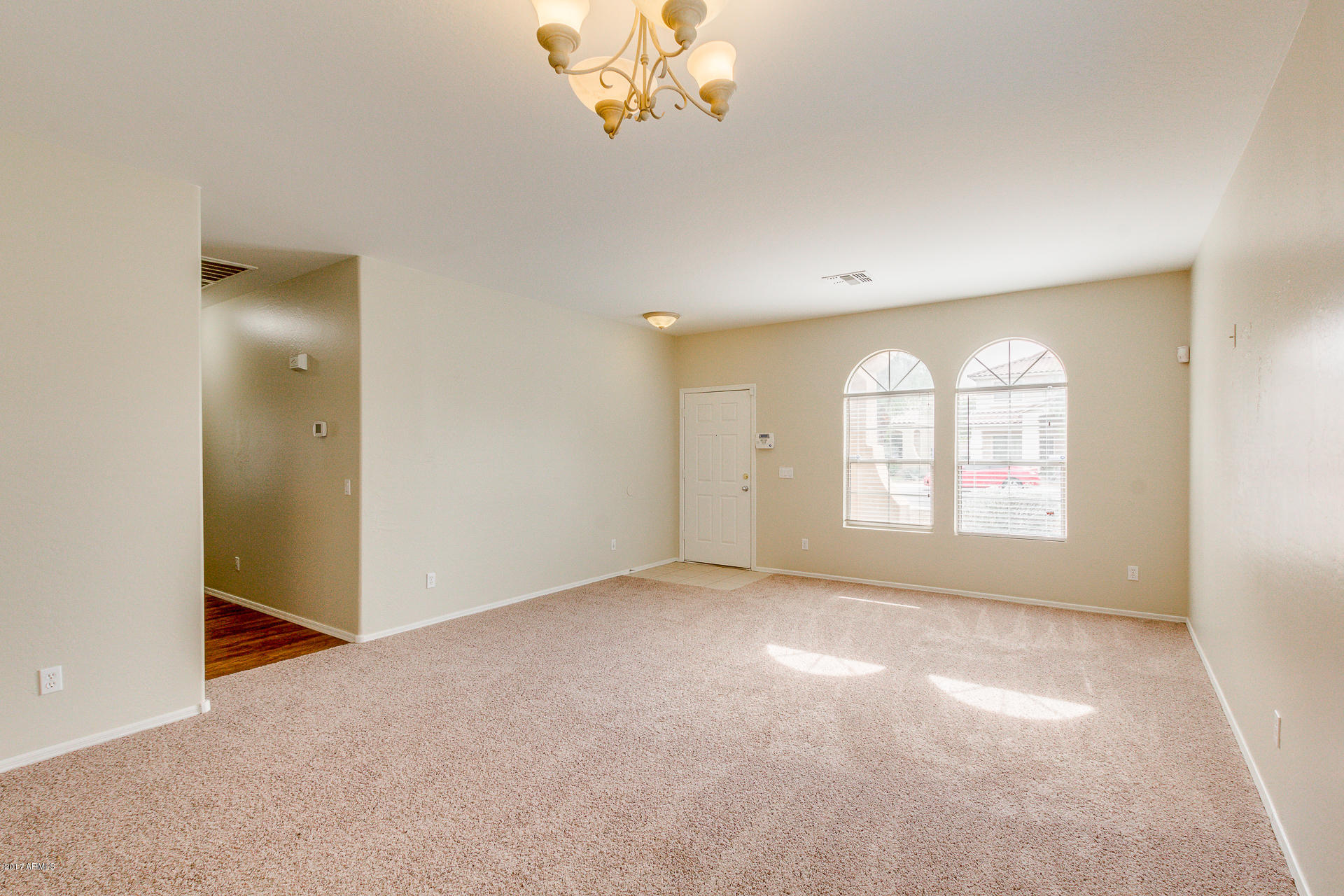 7042 West Beverly Road Laveen, AZ 85339 - Photo 4 of 29 06-Beverly