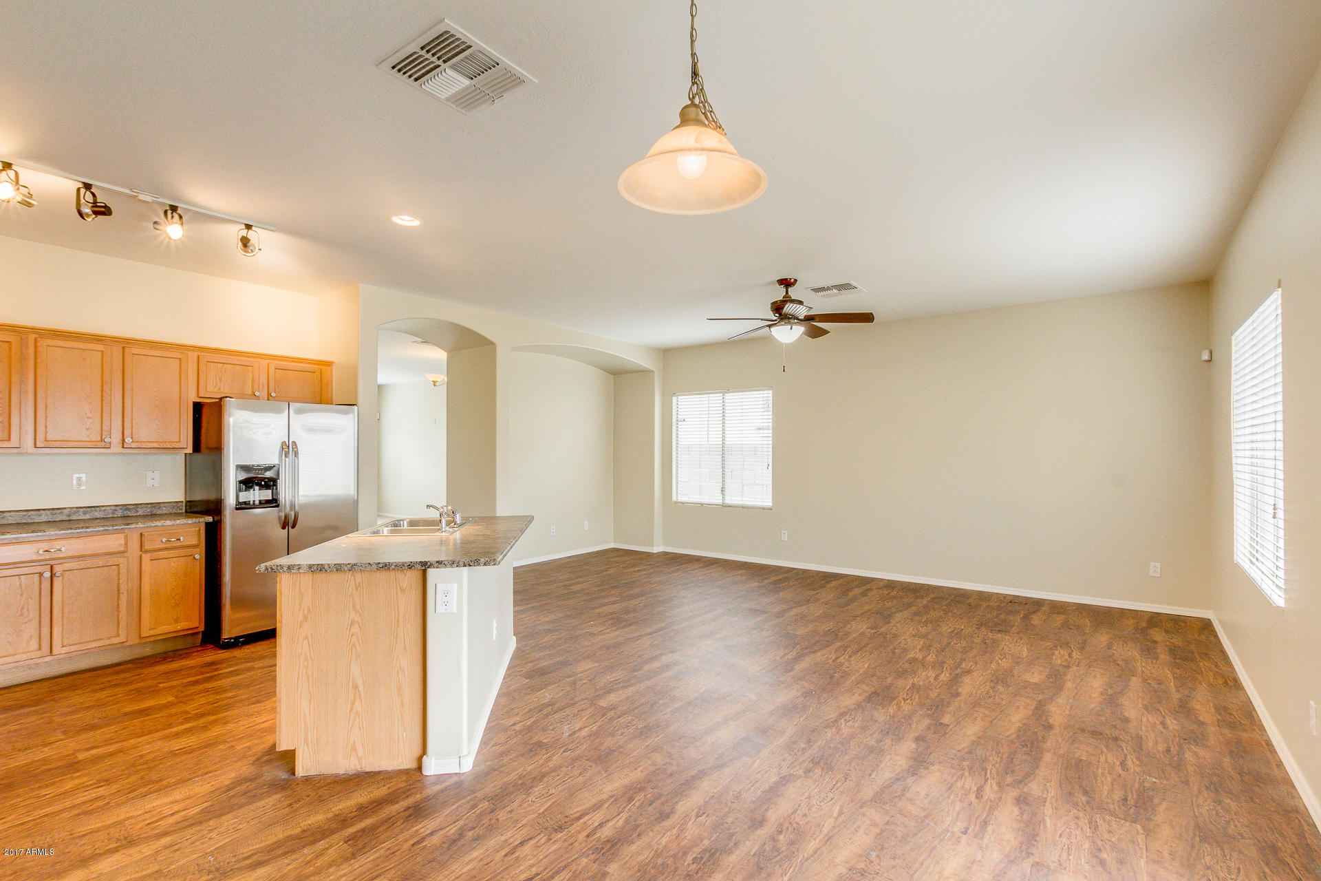 7042 West Beverly Road Laveen, AZ 85339 - Photo 8 of 29 10-Beverly