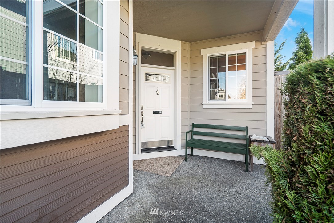 4745 Rochelle Street Southeast Lacey, WA 98503 - Photo 2 of 25 Gallery Image 2