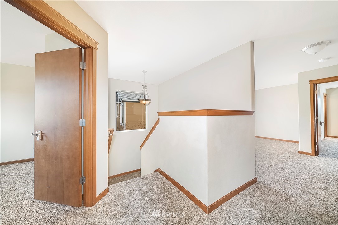 4745 Rochelle Street Southeast Lacey, WA 98503 - Photo 13 of 25 Gallery Image 13