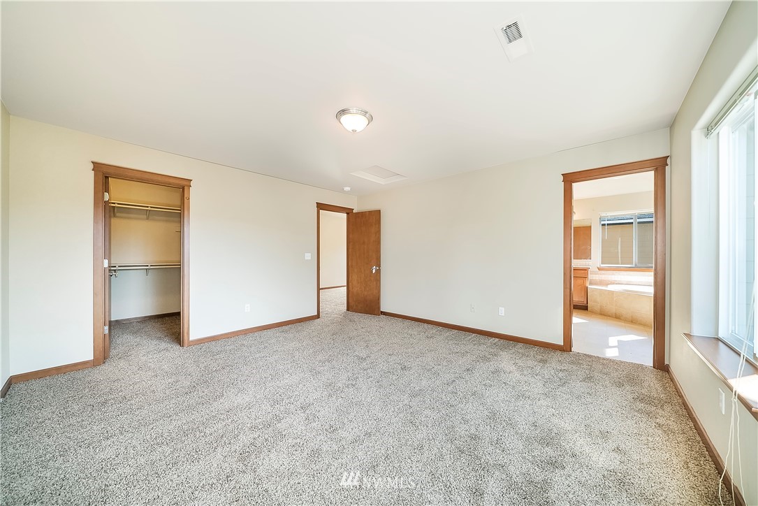 4745 Rochelle Street Southeast Lacey, WA 98503 - Photo 14 of 25 Gallery Image 14