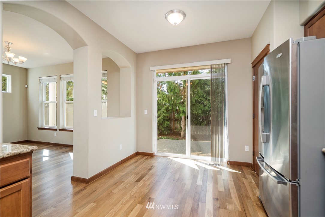 4745 Rochelle Street Southeast Lacey, WA 98503 - Photo 5 of 25 Gallery Image 5