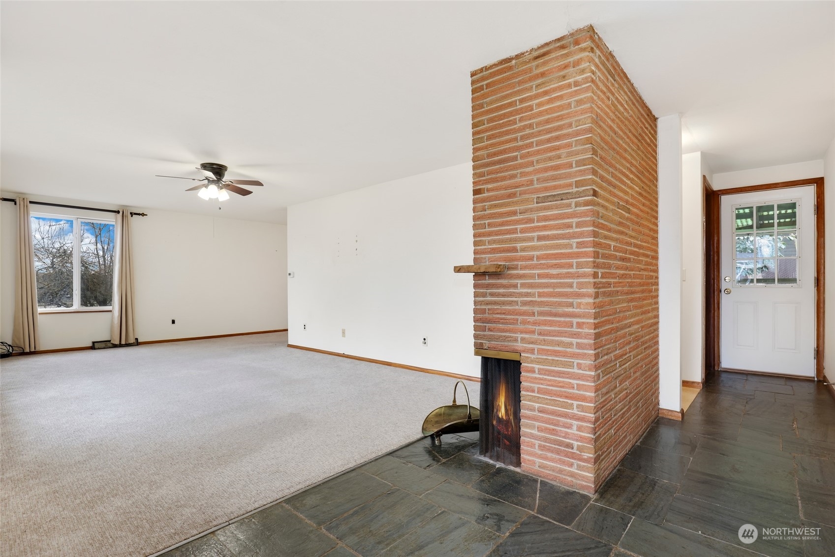 1608 Shattuck Avenue South Renton, WA 98055 - Photo 4 of 38