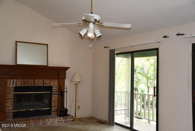 118 Tanglewood Road Southwest Eatonton, GA 31024 - Photo 13 of 26 14 great room and fire place