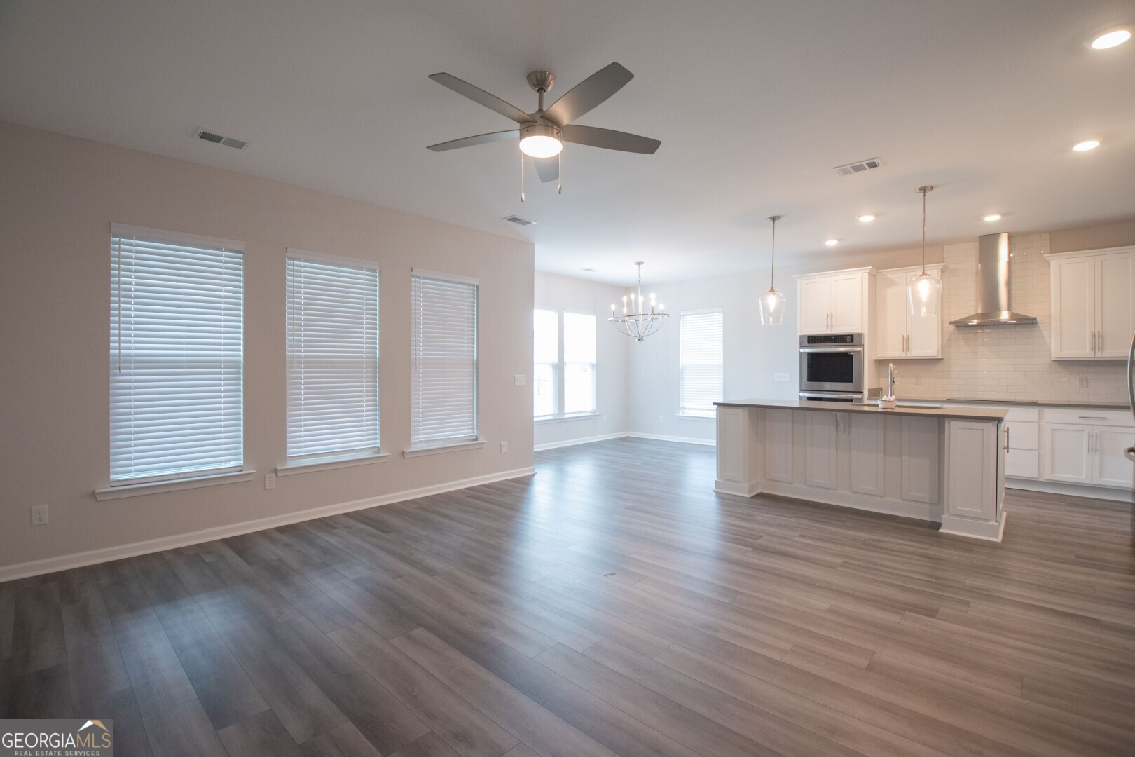 109 Pinehurst Road Kingsland, GA 31548 - Photo 10 of 36