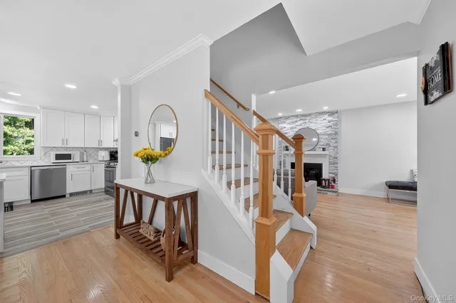 $6,000 | 3208 Douglas Drive, Yorktown Heights, NY 10598