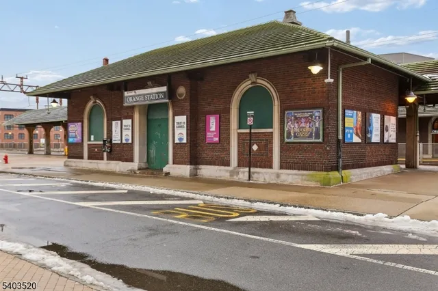 $499,000 | 52 Lincoln Avenue, Unit 302, Orange, NJ 07050