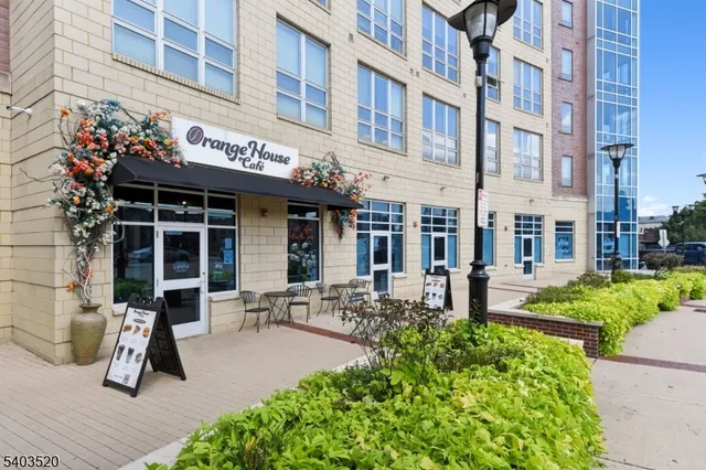 $499,000 | 52 Lincoln Avenue, Unit 302, Orange, NJ 07050