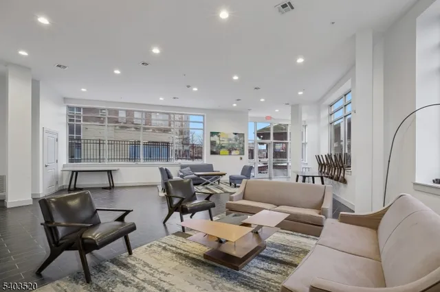 $499,000 | 52 Lincoln Avenue, Unit 302, Orange, NJ 07050