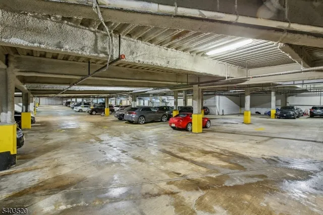 $499,000 | 52 Lincoln Avenue, Unit 302, Orange, NJ 07050