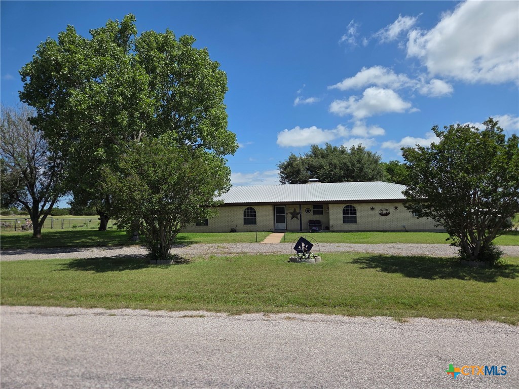 113 Leisure Acres Road Gatesville, TX 76528 - Photo 2 of 39