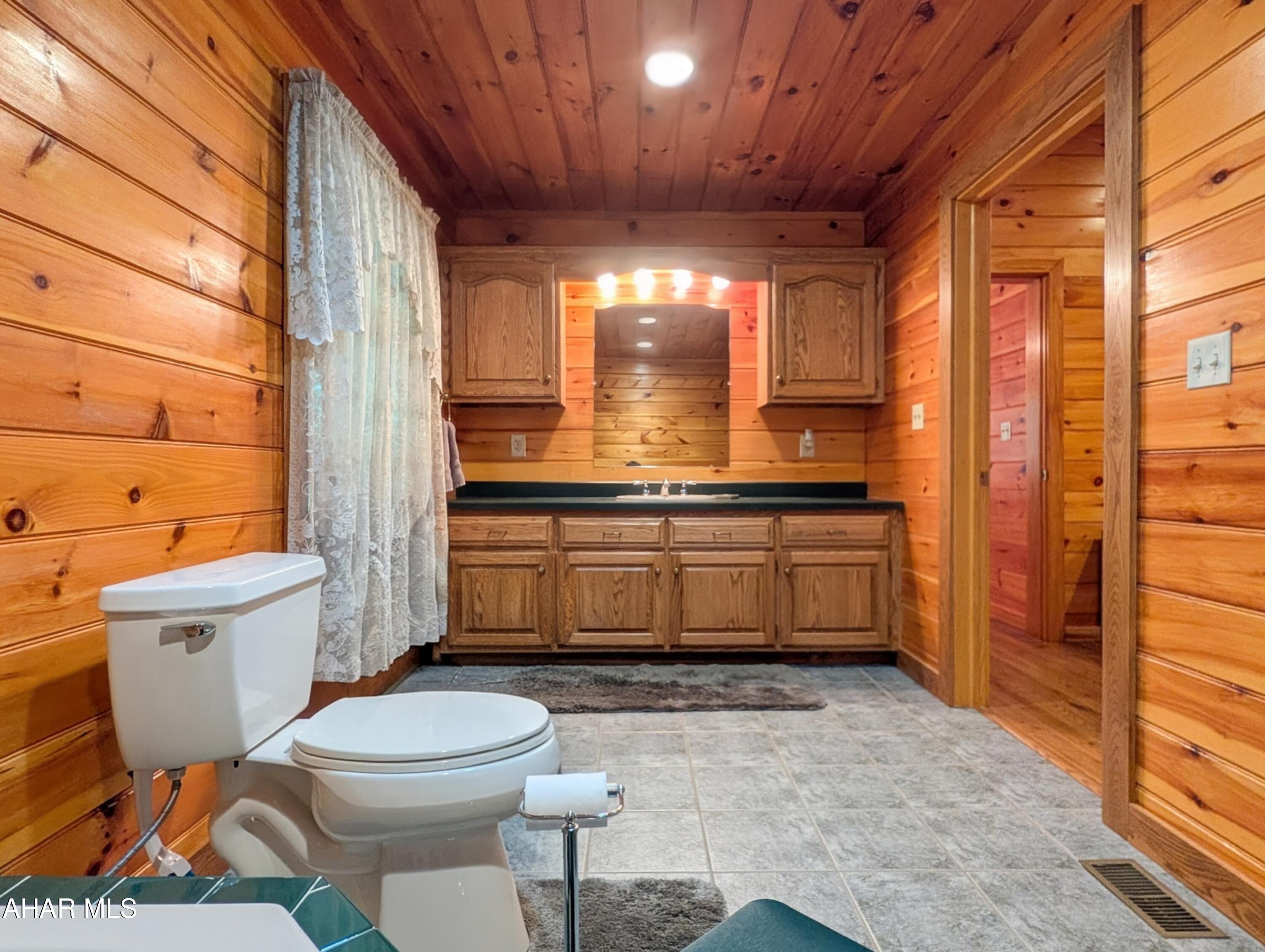 213 Sherman Valley Road Hopewell, PA 16650 - Photo 40 of 104