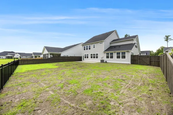 $3,300 | 147 Haverhill Street, Summerville, SC 29486