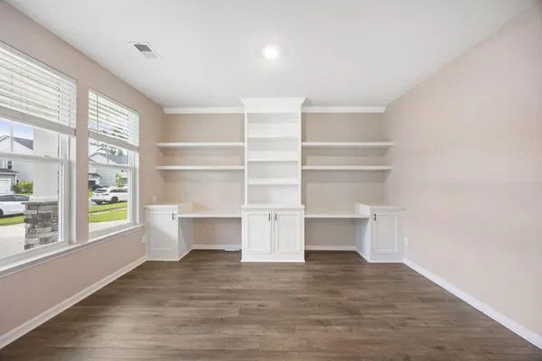 $3,300 | 147 Haverhill Street, Summerville, SC 29486