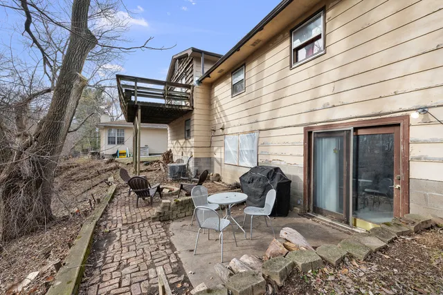 $179,900 | 3604 32nd Avenue, Moline, IL 61265