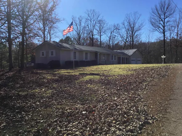 $224,900 | 367 Crabtree Road, Selmer, TN 38375