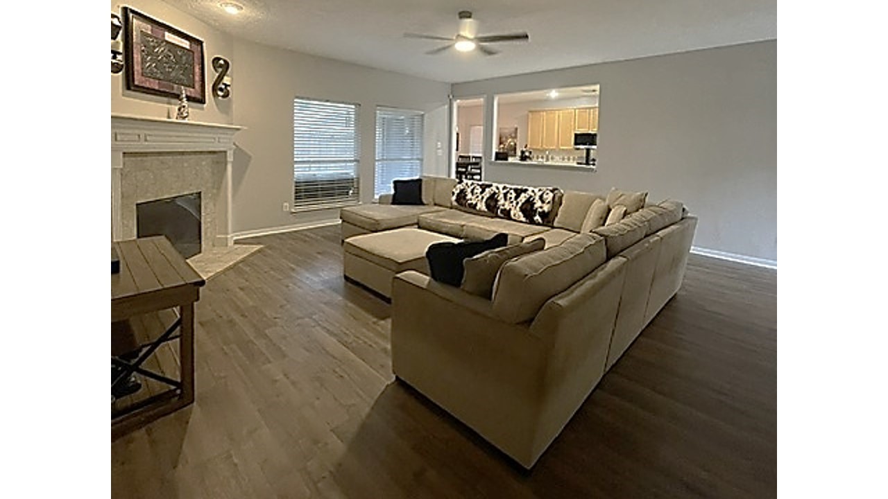 7314 Avalon Street Pasadena, TX 77505 - Photo 9 of 47