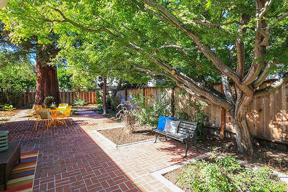 2160 Middlefield Road Palo Alto, CA 94301 - Photo 23 of 24 a view of a backyard with sitting area