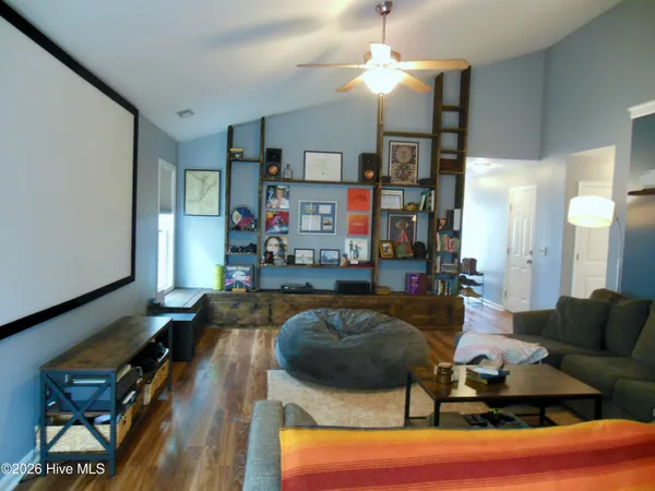 $2,000 | 3031 Country Club Drive, Hampstead, NC 28443