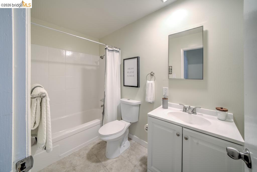 399 Schafer Road Hayward, CA 94544 - Photo 12 of 12 Gallery Image 12