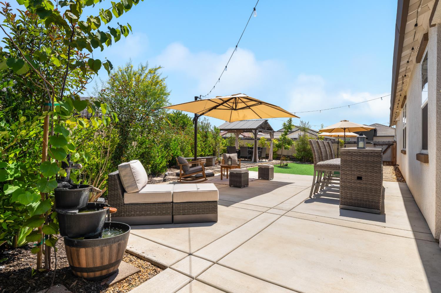 4216 Creede Way Rancho Cordova, CA 95742 - Photo 41 of 56 a view of a patio with couches and chairs