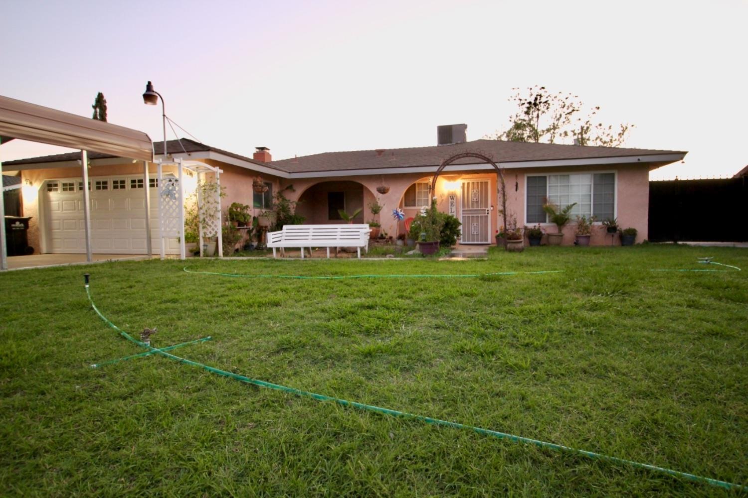 17866 Rodeo Drive Madera, CA 93638 - Photo 2 of 31 Gallery Image 2