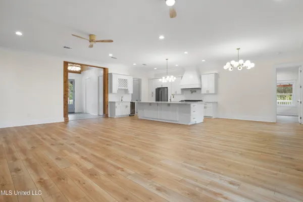 $1,295,000 | 1180 Iola Road, Ocean Springs, MS 39564