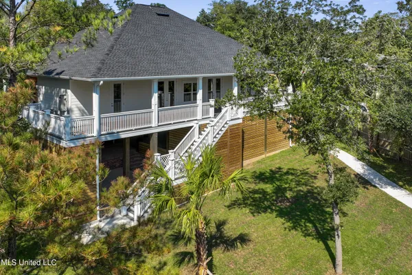 $1,295,000 | 1180 Iola Road, Ocean Springs, MS 39564