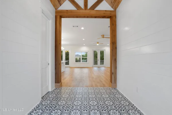 $1,295,000 | 1180 Iola Road, Ocean Springs, MS 39564