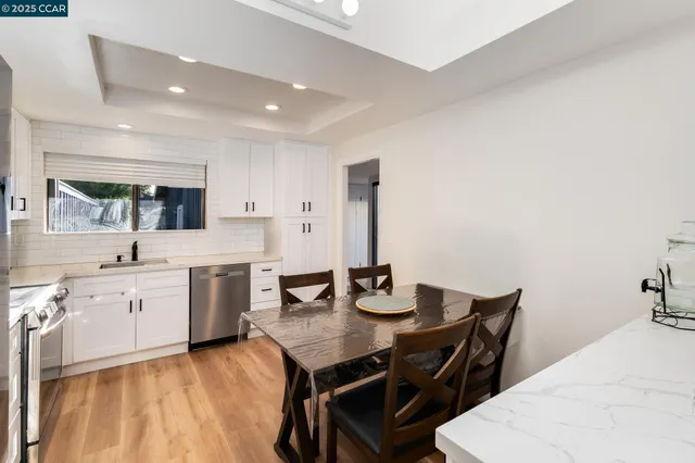 $1,225,000 | 1942 Rancho Verde Circle East, Danville, CA 94526